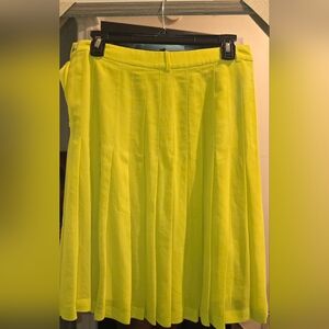 Bcbg max pleated skirt